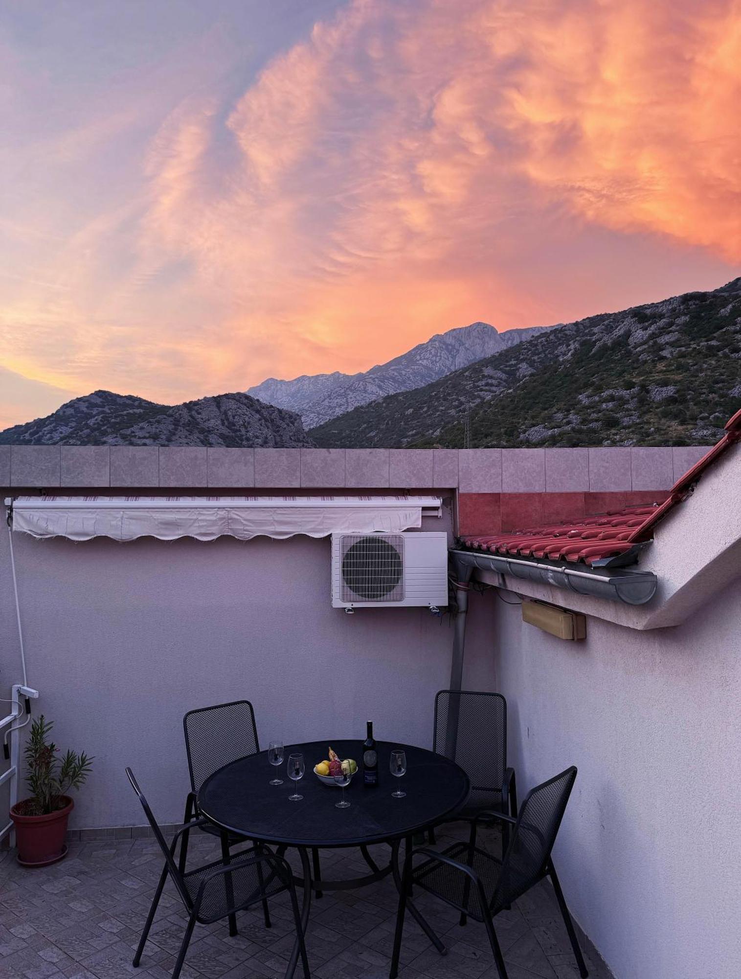 Apartman Tea Karlobag